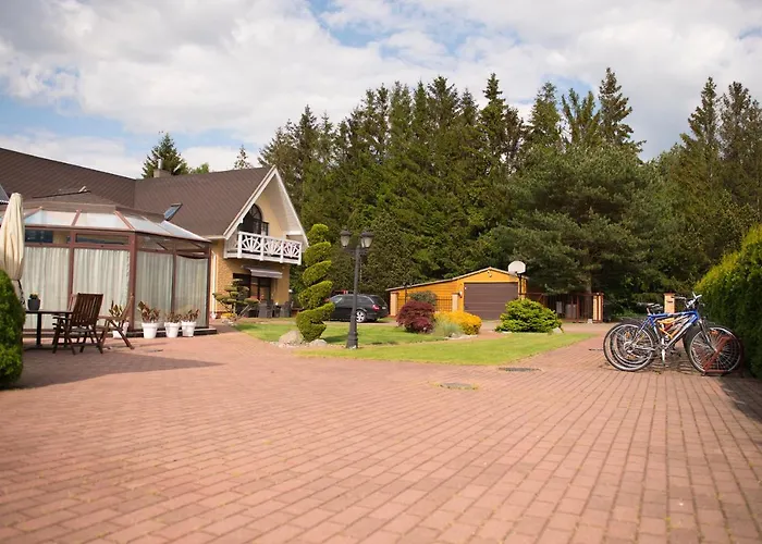 Sveciu Namai Uzkanave パランガ