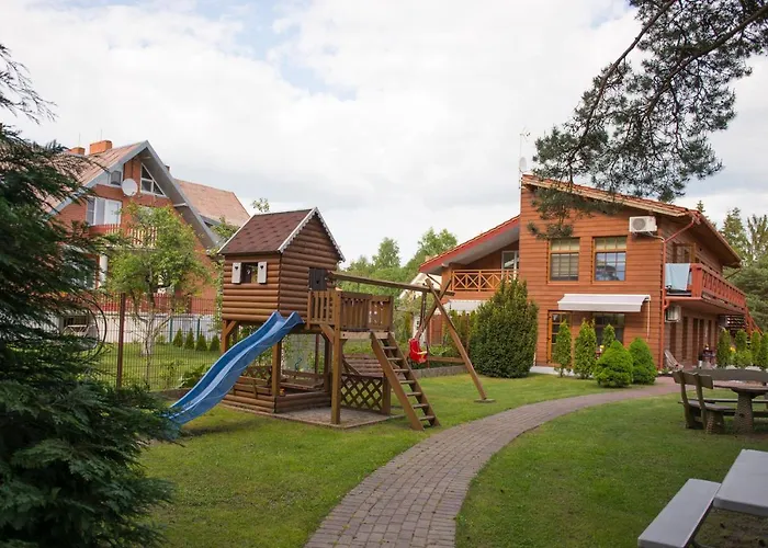 Sveciu Namai Uzkanave パランガ